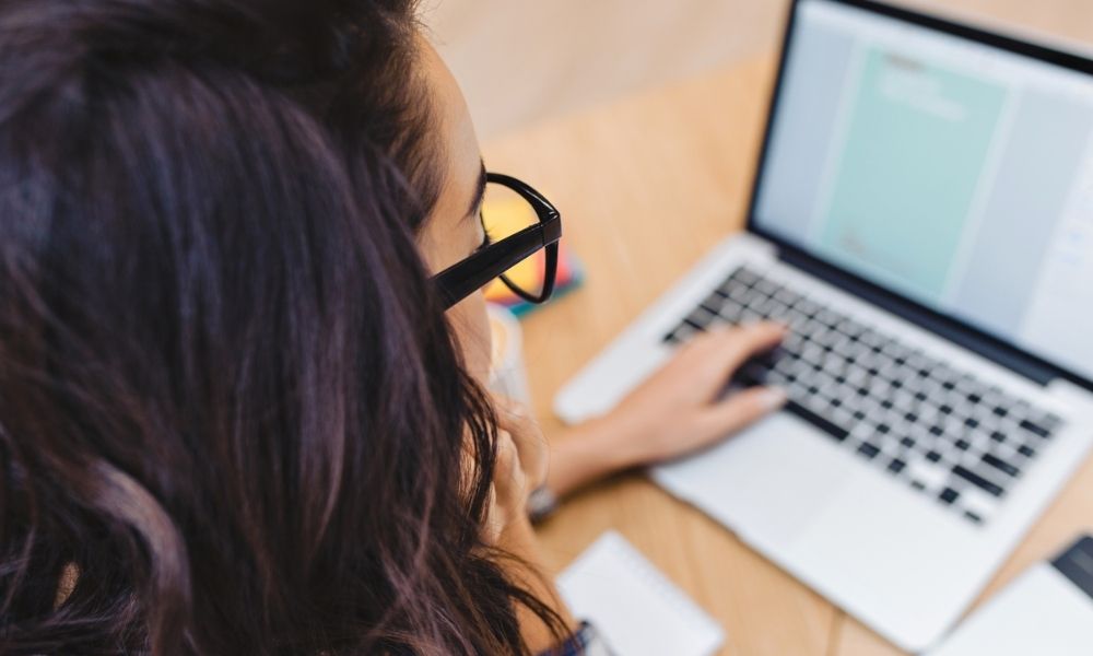 Cómo Ser Traductor Freelance: 3 Claves para Empezar y Triunfar